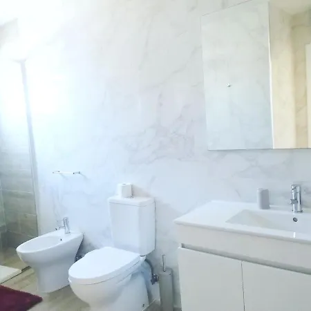 3 Bedrooms House At 150 M Away From The Beach With Furnished Garden And Wifi * Ovar